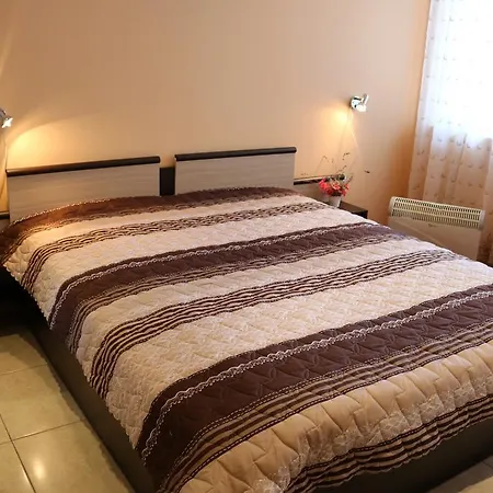 Lilia Apartment